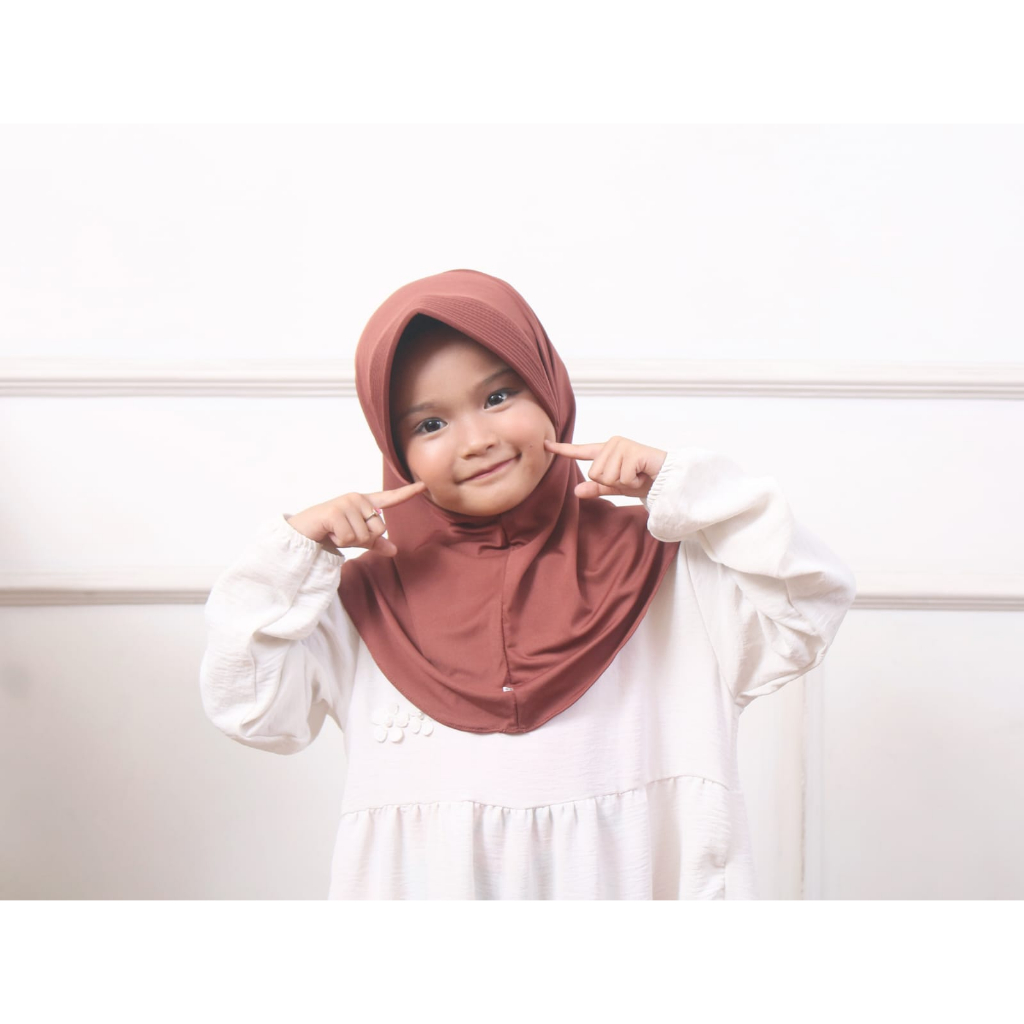 COD BERGO OVAL ANAK INSTAN JERSEY PREMIUM MENUTUP DADA UMUR 3 TAHUN SAMPAI 9 TAHUN BISA BIKIN TAMPILAN LEBIH CANTIK TAMPA RIBET