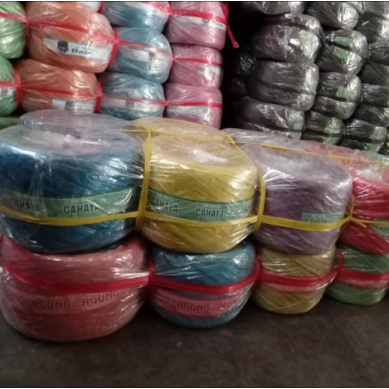 

TALI RAVIA HITAM, WARNA 1 KG,1/2 KG