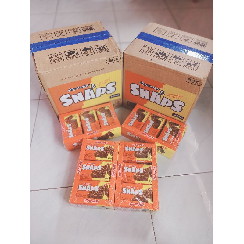 

Superstar Snaps Roma Wafer Cokelat 1 Box Isi 12 pcs X 28gr