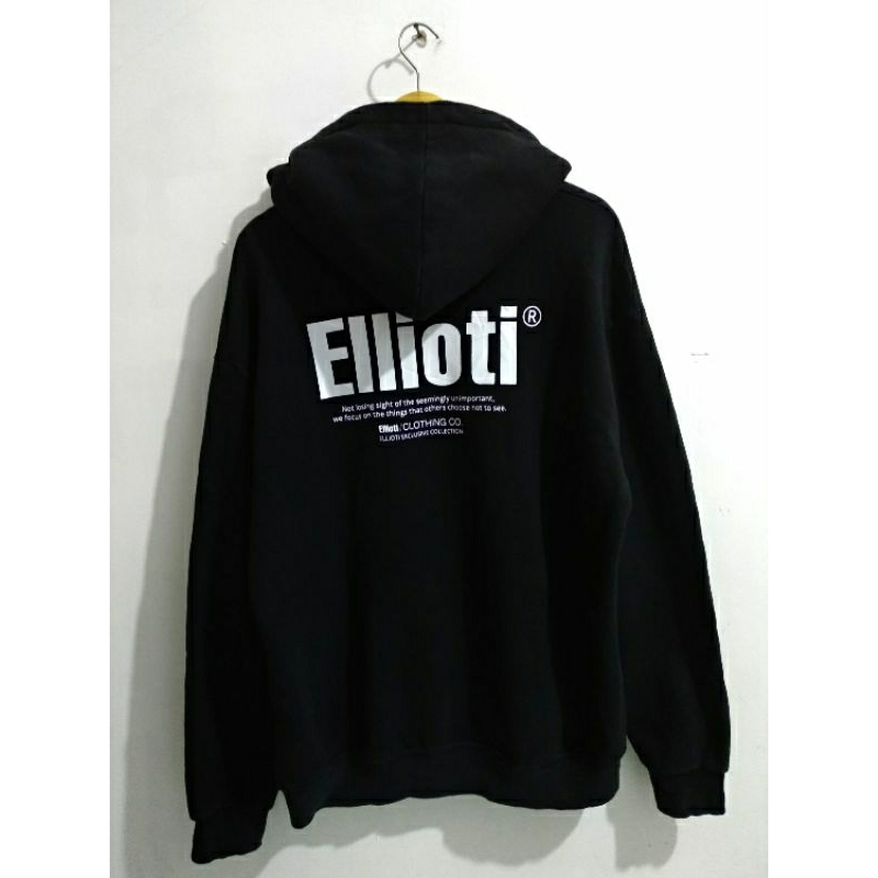 Hoodie "Ellioti"