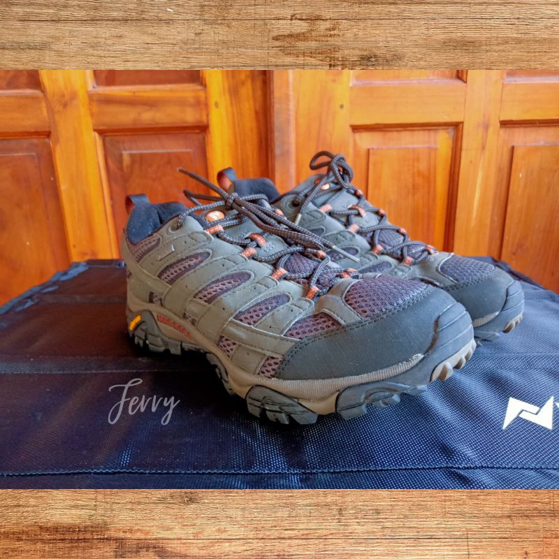 Sepatu Gunung Outdoor merrell moab 2