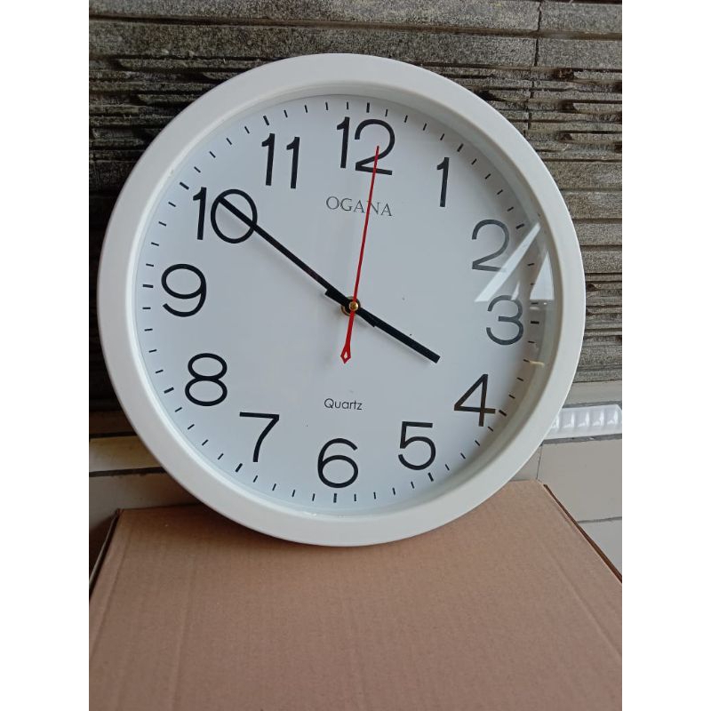 jam Ogana besar