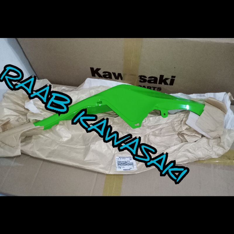 cover body belakang hijau kanan zx636 zx 636 original kawasaki