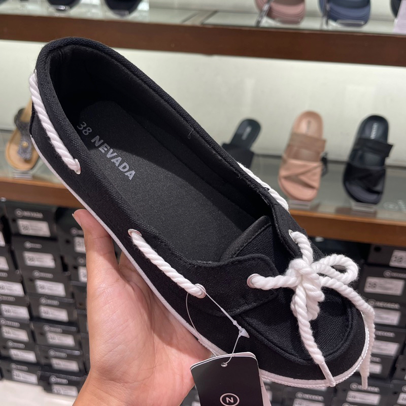 SEPATU SLIP ON WANITA BY NEVADA ORIGINAL MATAHARI DEPT STORE