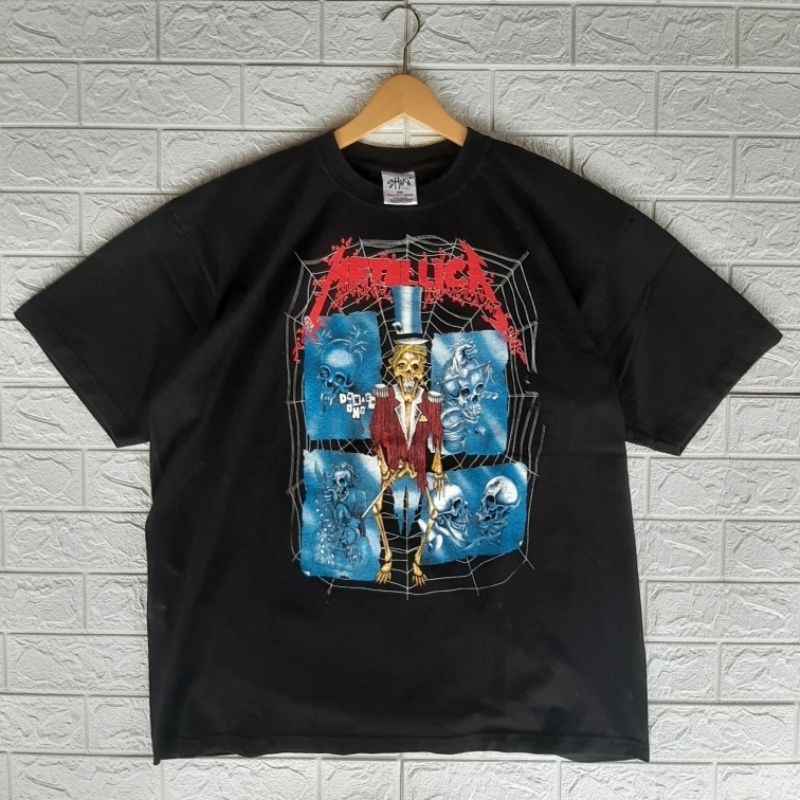 kaos t shirt band METALLICA tag SHAKA WEAR size M BUILD UP unisex second sh