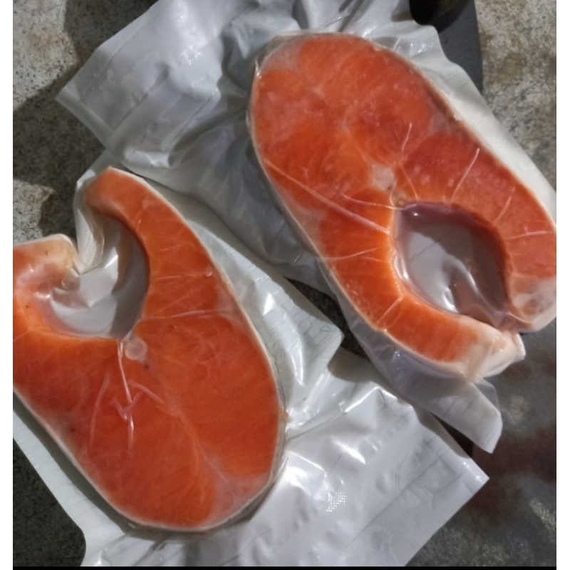 

SALMON STEAK 1KG