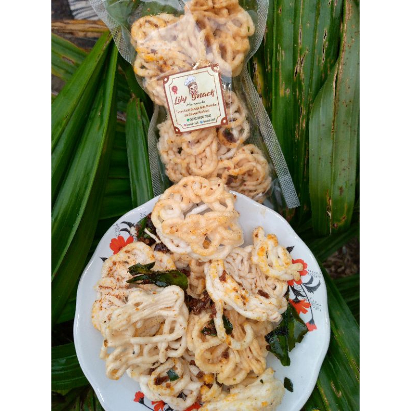 

Seblak kering Gurih pedas