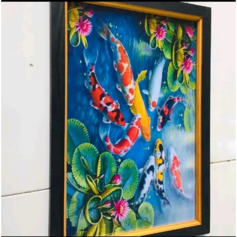hiasan dinding lukisan cetak ikan koi plus bingkai ukuran 65x45
