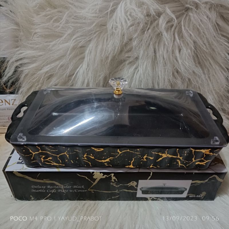 Tempat kue basah fiorenza persegi panjang MH-582 motif marble