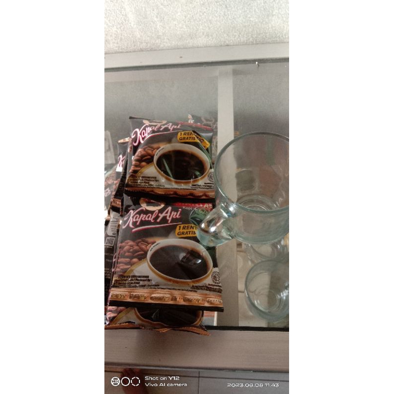 

kopi kapal api tanpa cangkir