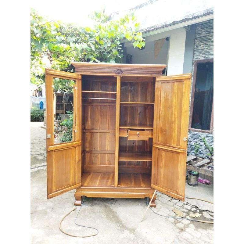 lemari pakaian 2pintu kayu jati muda(jati manium)