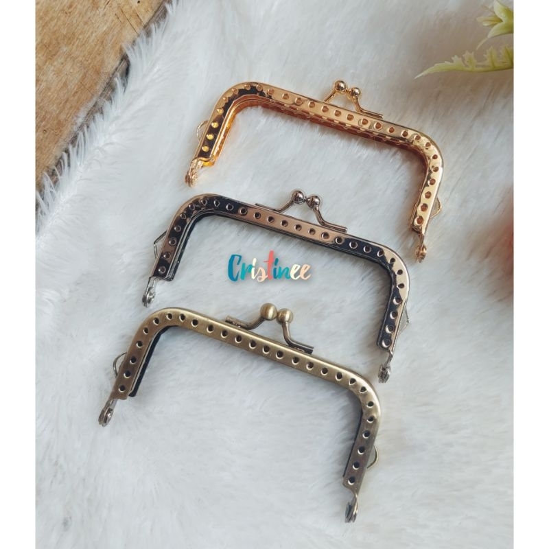 Behel dompet 8.5 cm (1pcs)