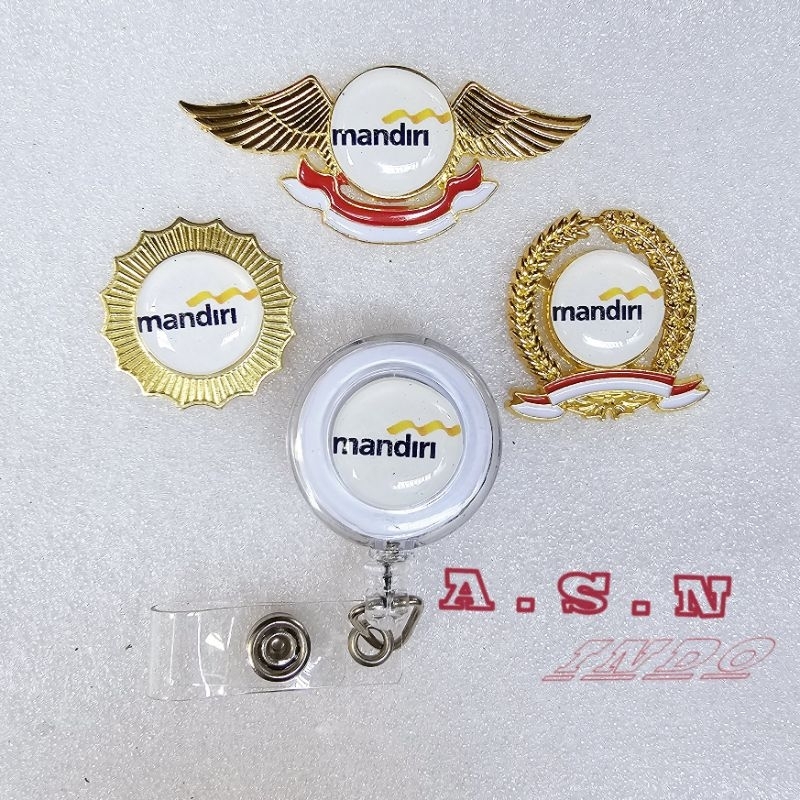 Pin Logo Bank Mandiri Yoyo Id Card Mandiri Lencana Mandiri