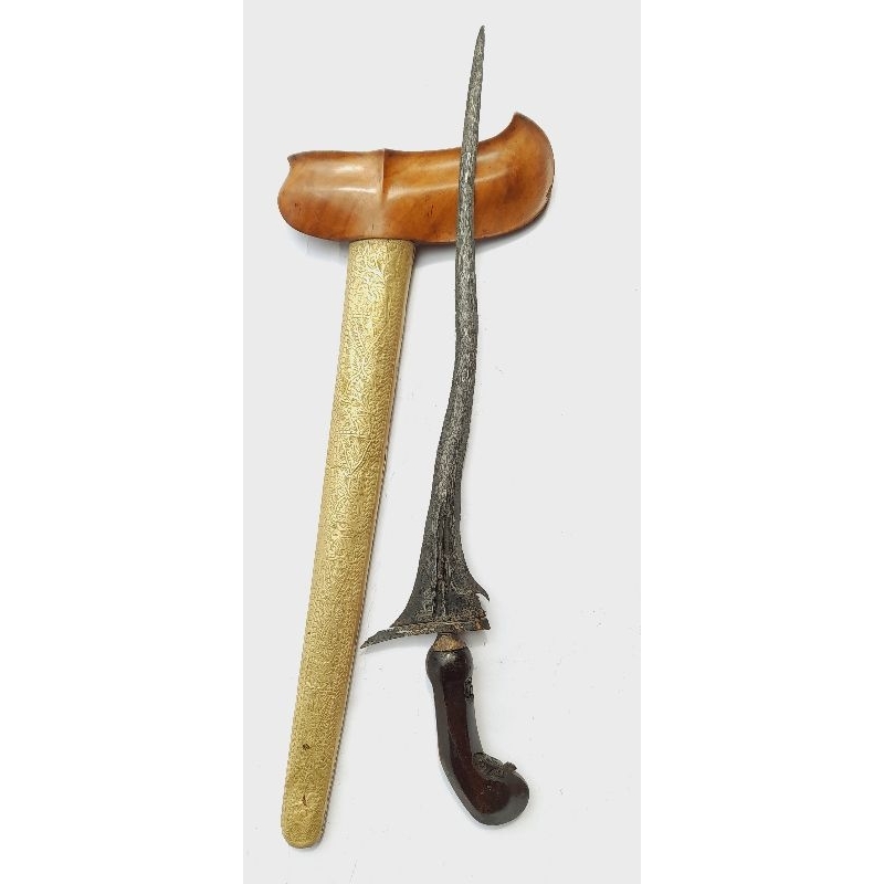 KERIS JANGKUNG MANGKURAT dwi warno