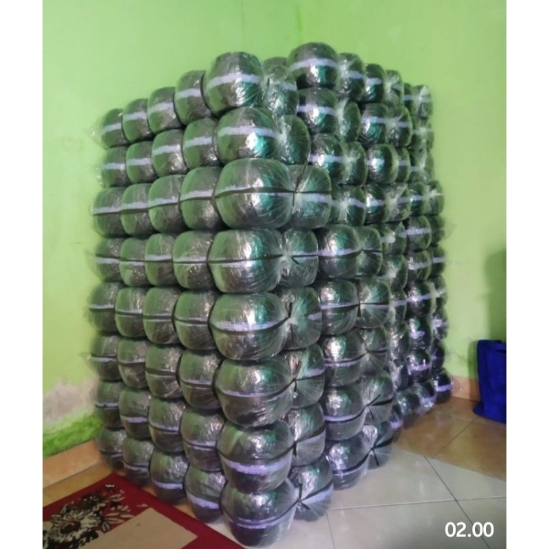 

Tali Rafia Hitam 1 kg full