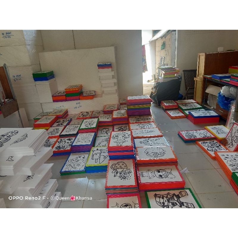 

Paket 10 pcs styrofoam bergambar size 33x50cm