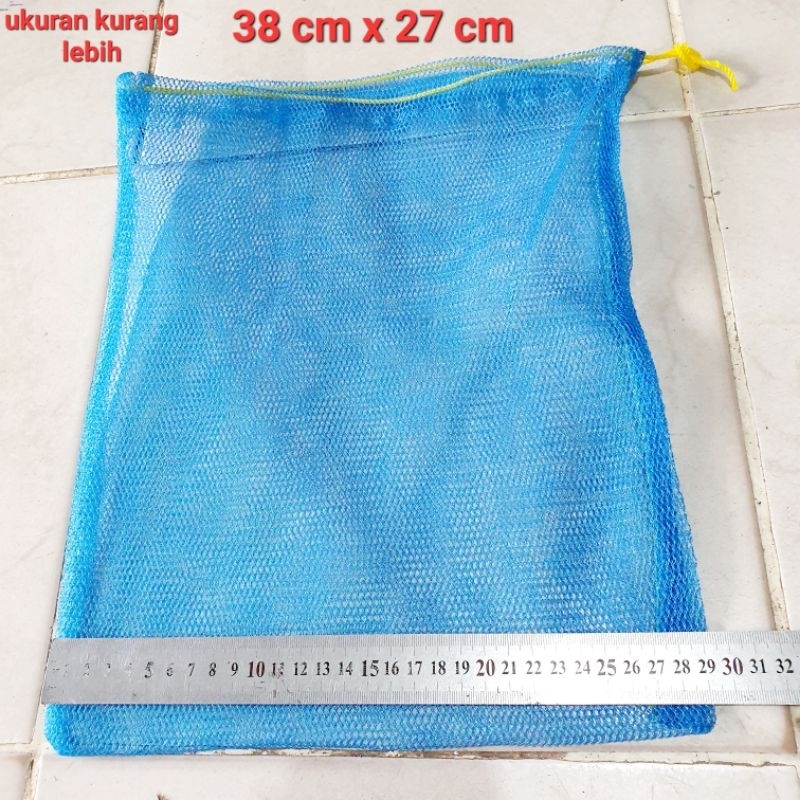 KANTONG BIRU 9000 / KERONJOT IKAN 38cm×27cm / KANTONG IKAN POLINET