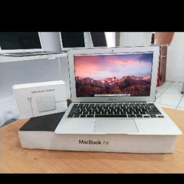 macbook air 11" 2011