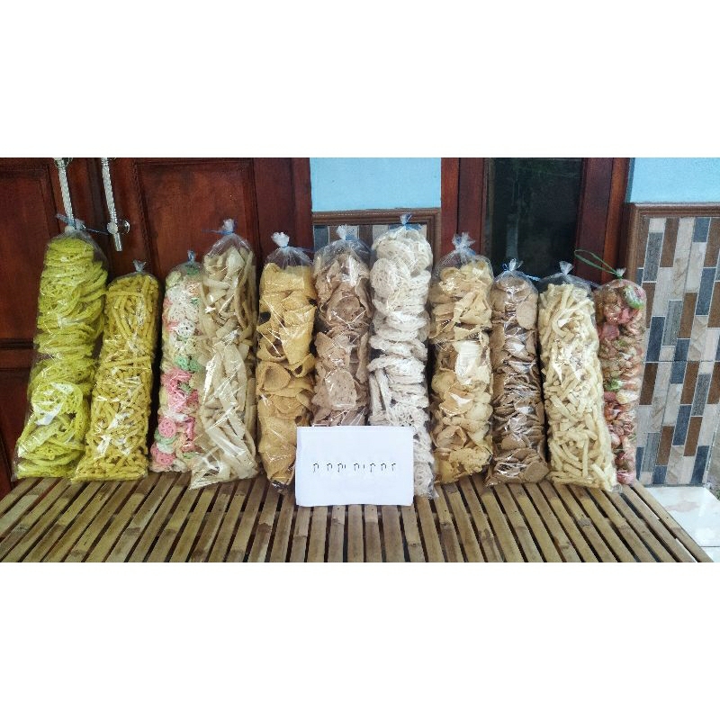 

ANEKA KRUPUK TEGALAN