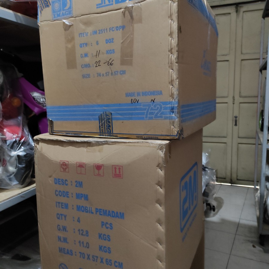 

kardus besar bekas keadaan bagus