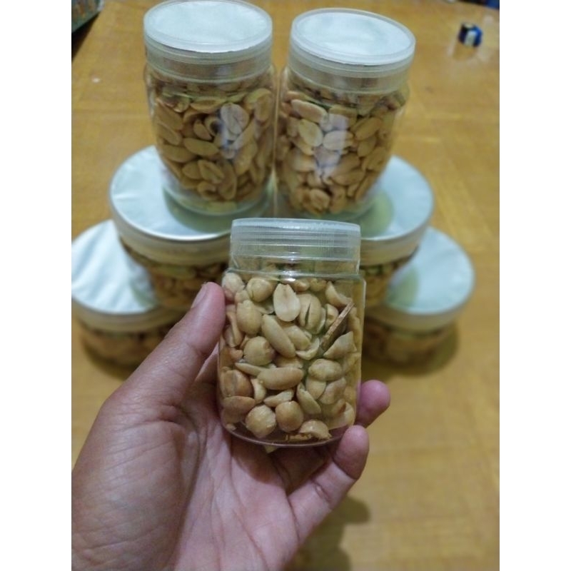 

Kacang Bawang Premium