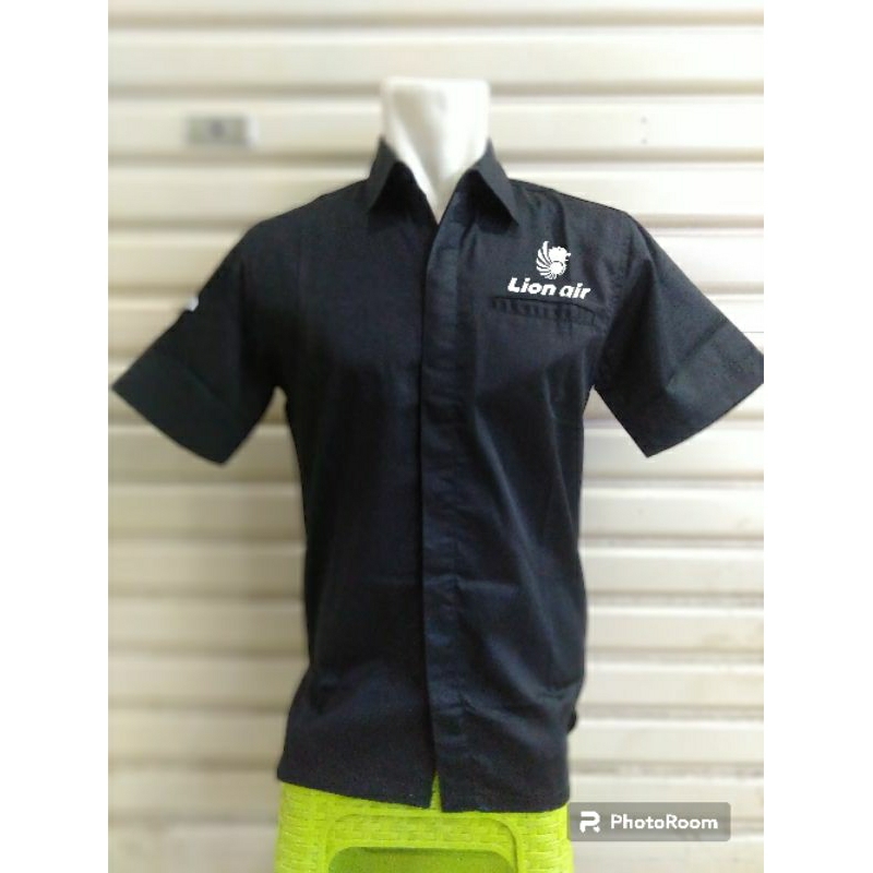 Kemeja LION AIR Hitam Lengan Pendek