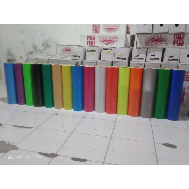 

bahan sticker scotlite 60cm