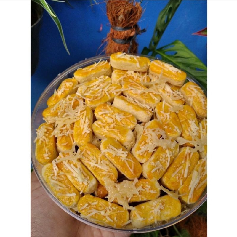 

KUE KERING KASTENGEL KEJU 500gram