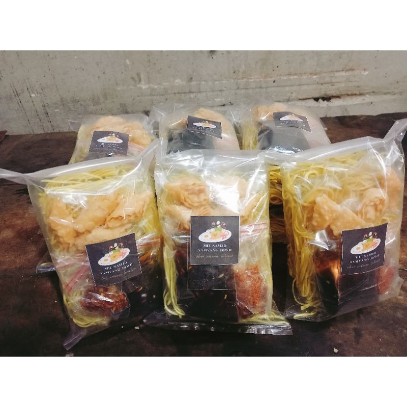 

Mie Samjo (Mie Samyang Jowo)