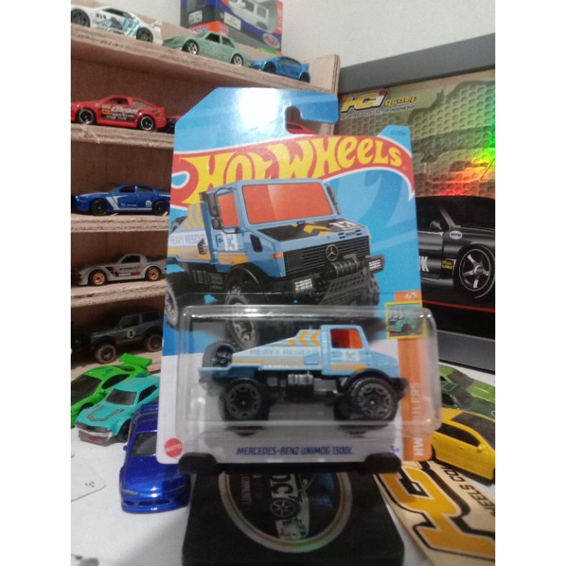 HOT WHEELS MERCEDES BENZ UNIMOG