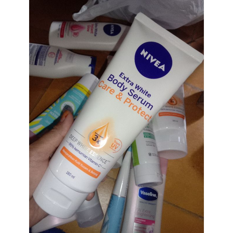 serum nivea/hand&body/hand and body lotion/serum pemutih/pemutih badan/ instan glow/nivea extra whit
