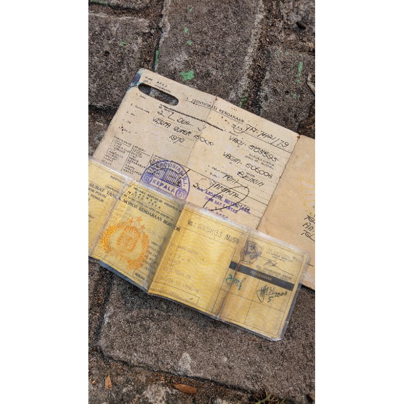 Data vespa super 1978