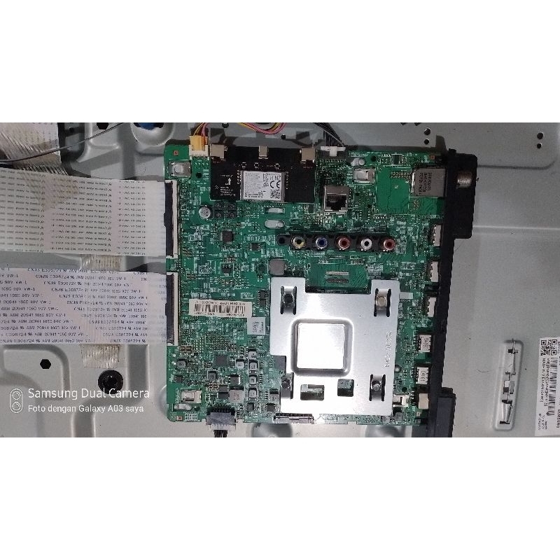 MB Samsung 50RU7100