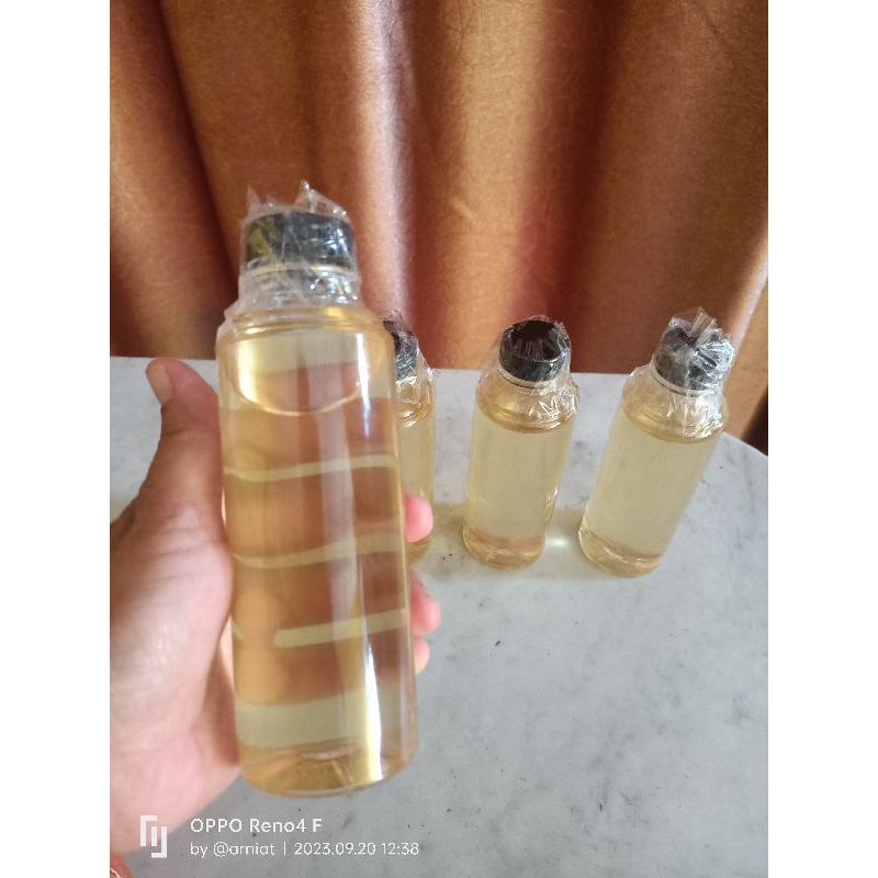 

200 Gram Minyak Tanak - Minyak Kelapa Murni