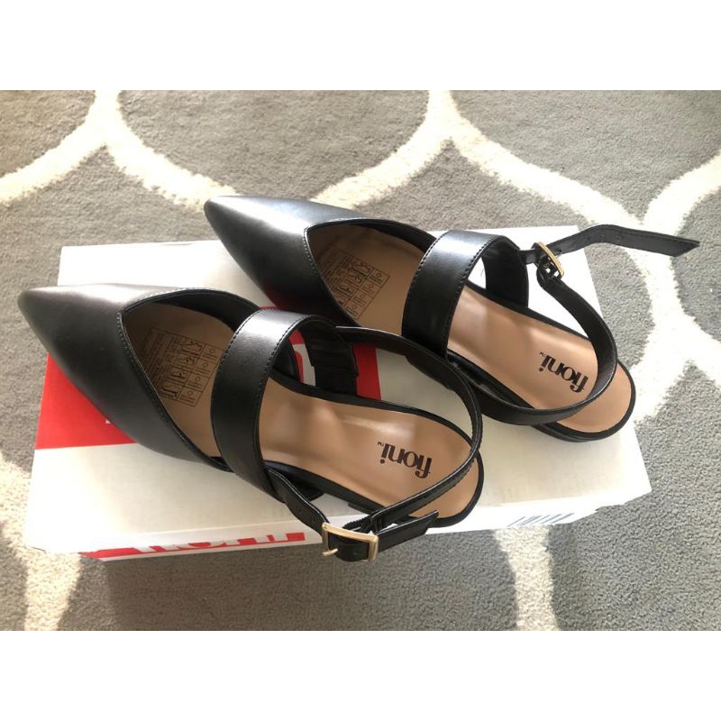 sepatu sendal fioni by payless original diskon