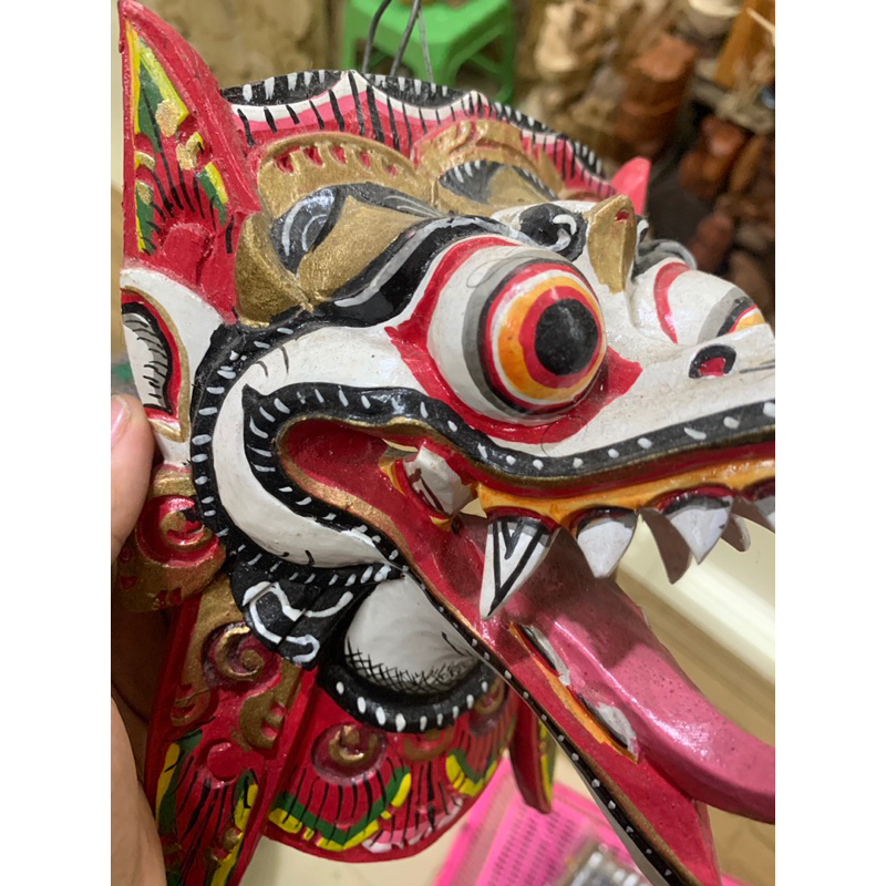 GAURI GAGAPAN BALI-PATUNG GARUDA
