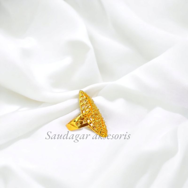 cincin wanita dewasa hongkong cincin berlapis emas non mata