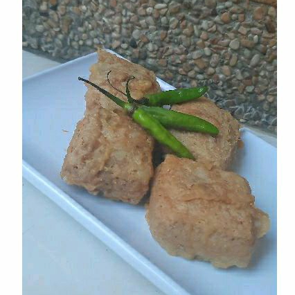 

TAHU ISI SAYUR CHICKEN MUST FROZEN (isi sayur + ayam giling)