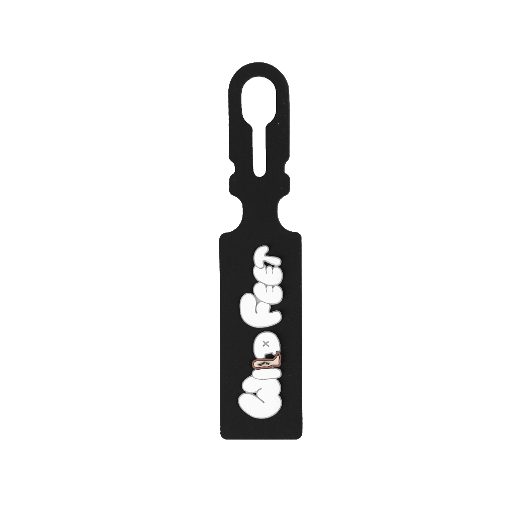 TAGGED - Rubber Tag Black Wild Feet