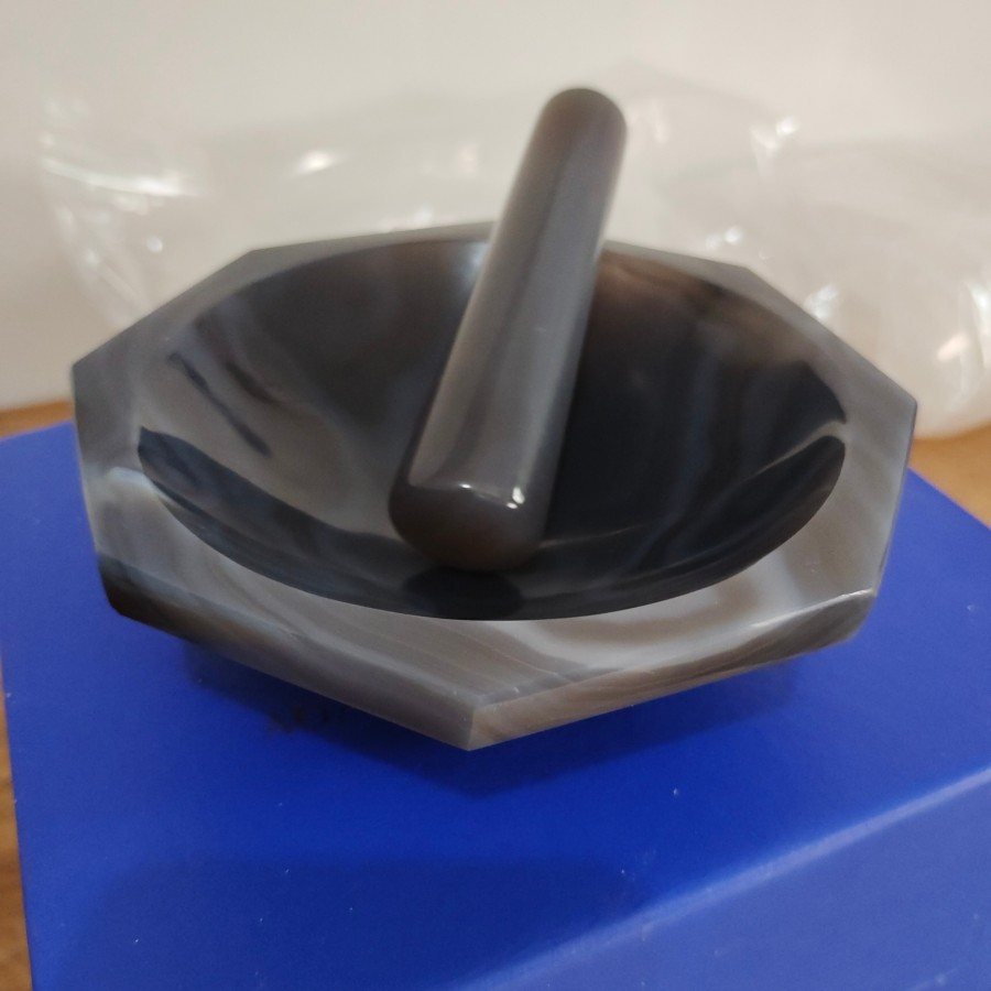 Agate Mortar and Pastle 10cm