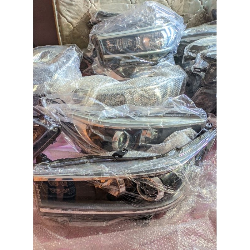 headlamp head lamp innova reborn type V & venturer