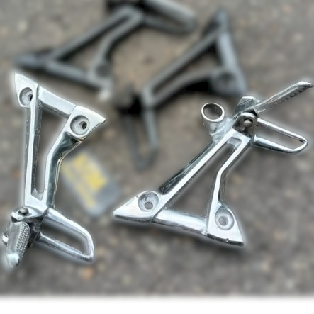 Footstep Belakang Kawasaki Ninja 250cc Warna Silver Krom Power Postep Pijakan Kaki Ninja 250