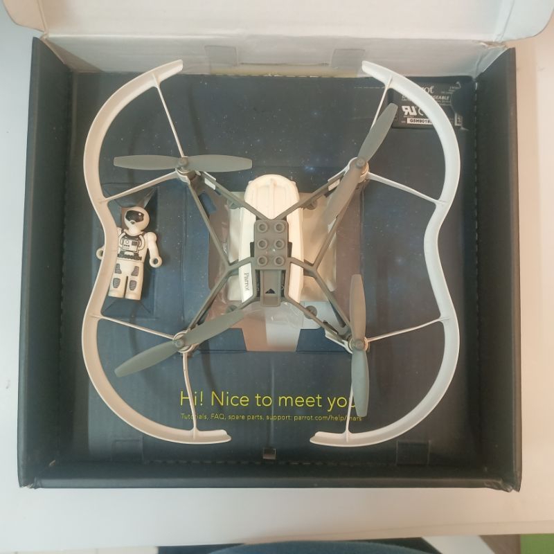 parrot drone