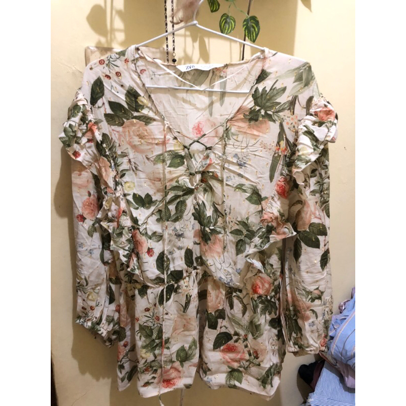 preloved blouse ZARA