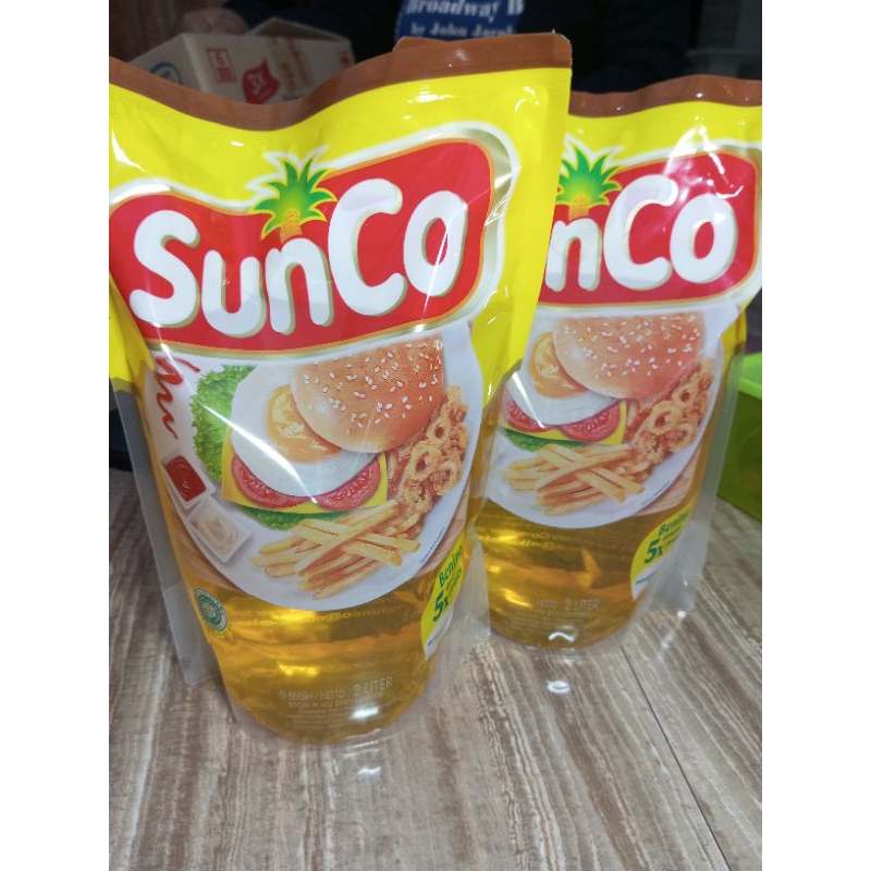 

MINYAK GORENG SUNCO 2Liter