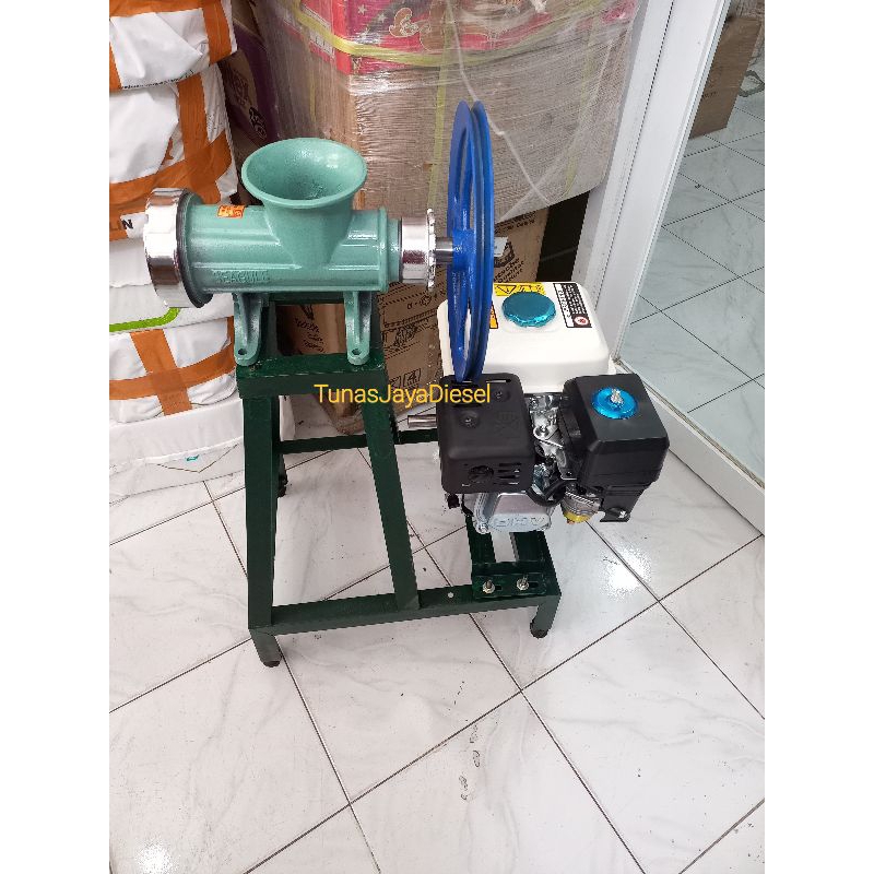 Mesin Giling Daging Stainless Seagull No 32