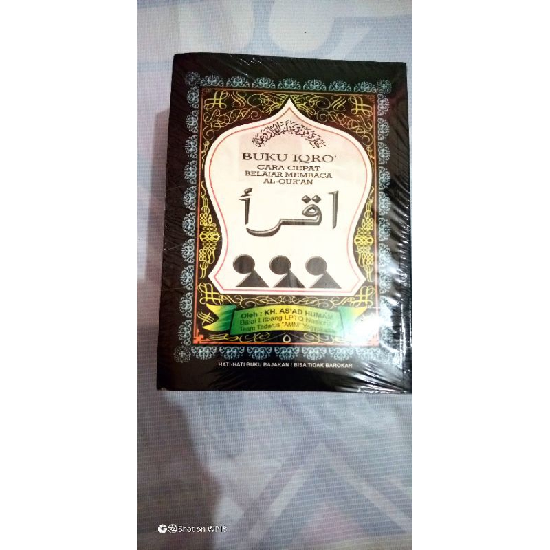 

iqro' besar original + jilid/staples