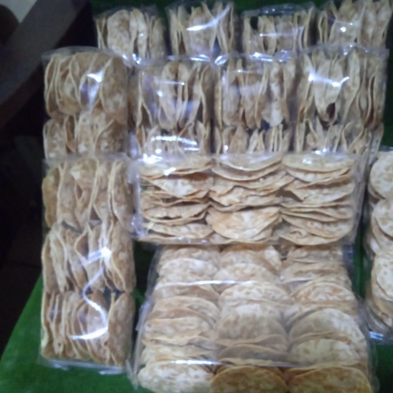 

Keripik tempe sagu asli malang renyah gurih rasa maknyuss 100 gr