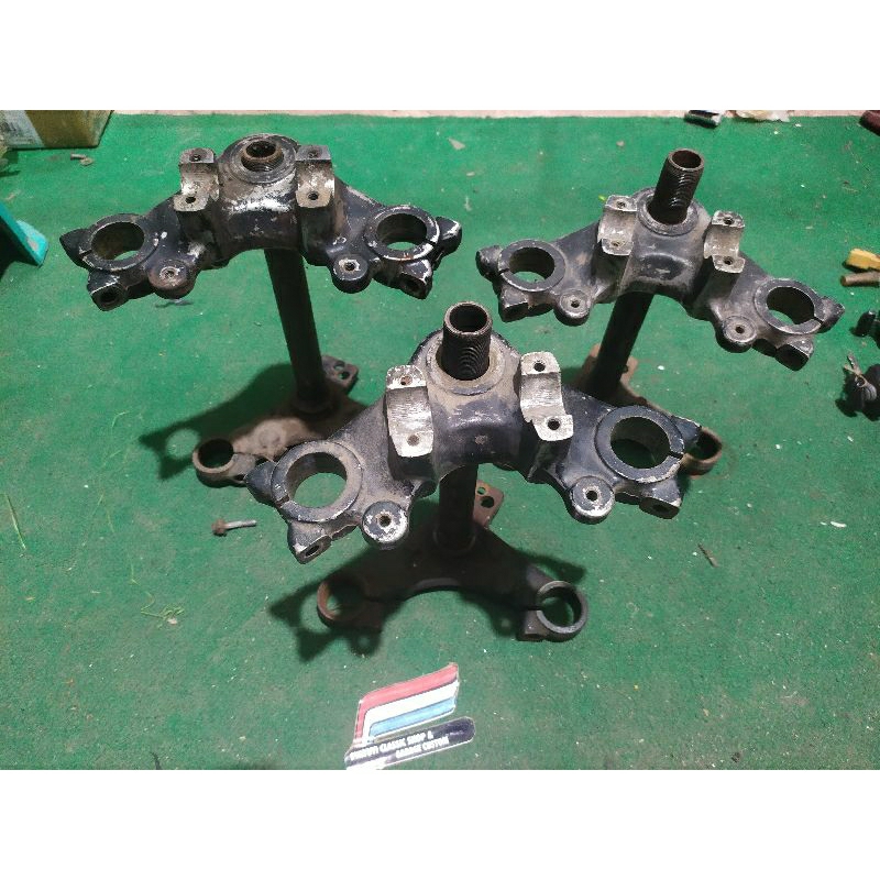 Segitiga Gl100 T tripelT gl100 set atas bawah original bekas