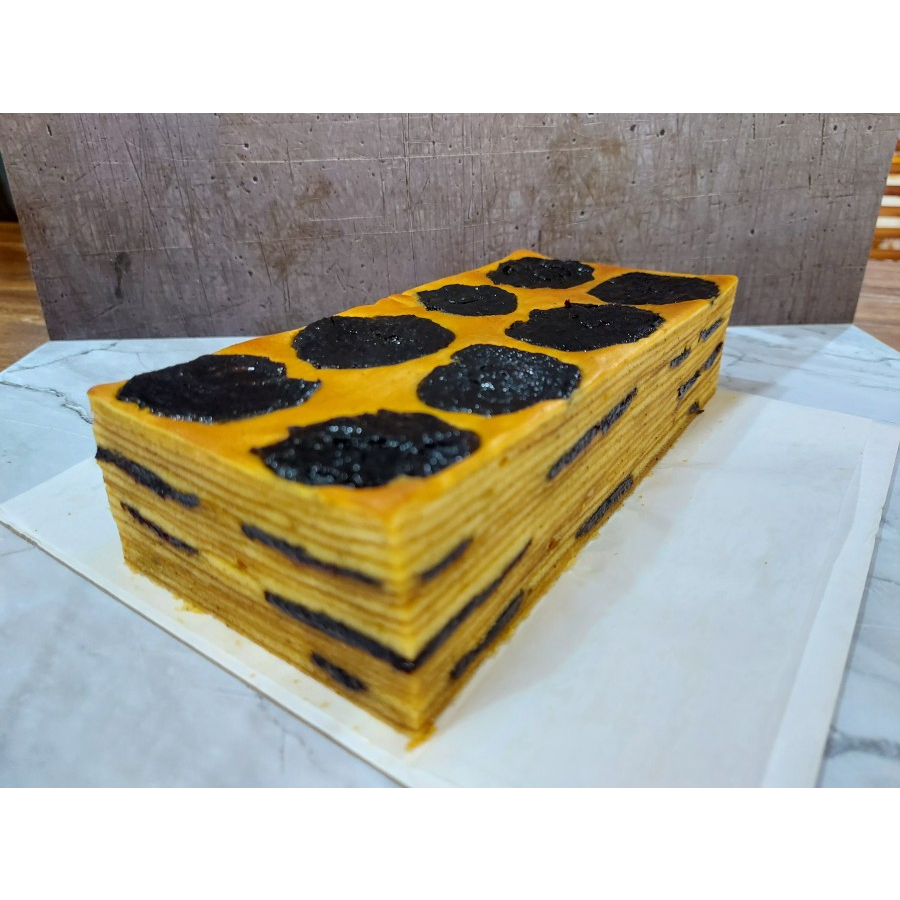 

Lapis Legit Prunes Premium Wijsman ukuran 20x10 cm